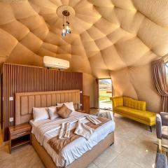 Rum crystal luxury camp