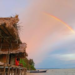 Coco Huts Guest House
