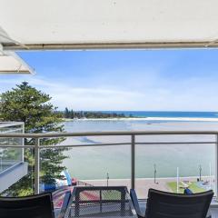 The Entrance Waterfront Apartment 505