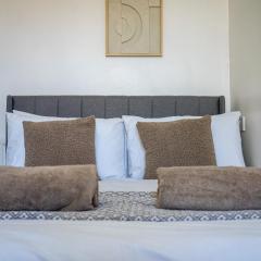 Contractors Choice - Quiet, Free Parking