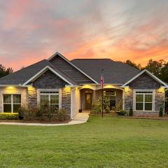 Relax at the Ridge 4BR 3BA