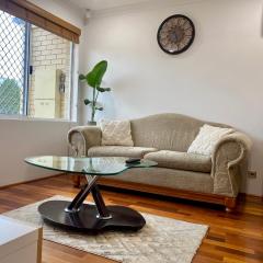 Cozy Balcatta Home