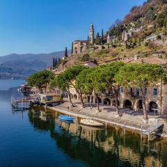 Gritti Palace Morcote - Salvia - Loft by the lake with view of Morcote's church
