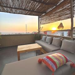 Surf & bask HOME