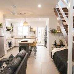 Whitsunday Pandanus-Stylish 2 bedroom townhouse in quiet location