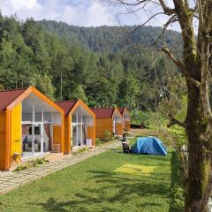 Glamping Azalea Tawangmangu