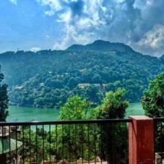 Sukoon Lake Stays