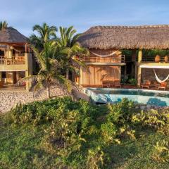UtopiAmar Beach House & Suites
