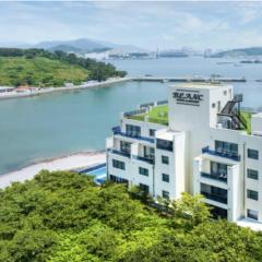 Blanc Hotel & Resort