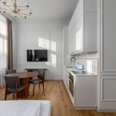 Roze Center Apartments