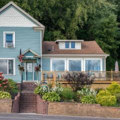 Big River Escape Grandview Manse