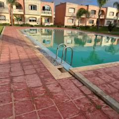 Duplex La roseraie à coté de la plage 2 piscines