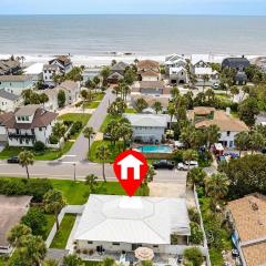 Beach Cottage, Steps to Sand, 3BR, King, Office, Parking, Backyard