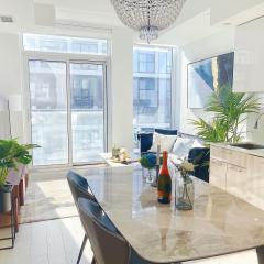 INFIVILLA Duplex Penthouse Suites Skyline Lake View Downtown Toronto