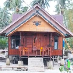 Mapaddegat Surf House