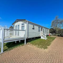 Homely 6 Berth Caravan At Belle Aire Holiday Park Ref 00044Ba