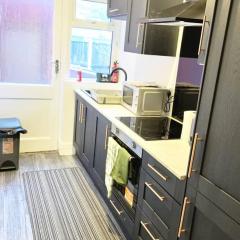 Four Bed-Room with 2 Ensuite