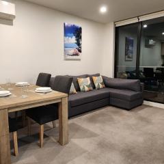 Two bedroom apartment with views in Cheltenham