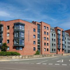 For Students Only - Asa Briggs House in Leeds
