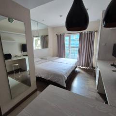 Studentpark Apartment by Jia Room