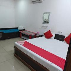 Pratap plaza guest house