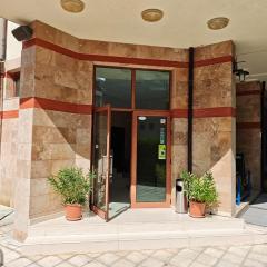 宁静酒店