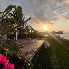 Malcom Ocean View Retreat