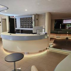 Hotel Corona