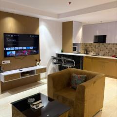 Bodhi Tree - Luxurious 1B Apartment near Hindon Airport