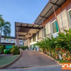I Hotel
