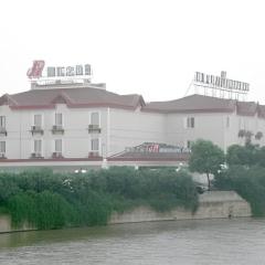Magnotel Business Yixing Passenger Station Tuanjiu Scenic Area