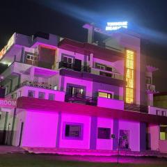 Townhouse Dream Hotel