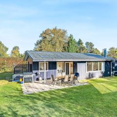 6 person holiday home in Væggerløse