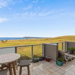 Ocean Views 2 Bedroom Apartment