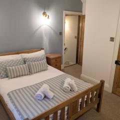 Rock View Cottage, 2 bedrooms near Alton Towers