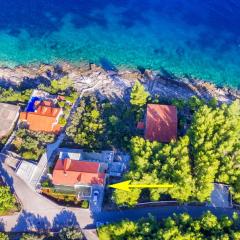 Seafront Holiday Home Marija