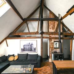 The Castle Loft - Pascal's Angels