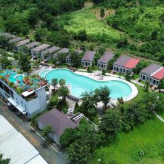 Hidden Leaf Resort