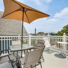 Stroll to Ocean Grove Boardwalk and Beach Sleek Apt