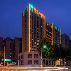 Vienna Hotel Zhengzhou Only Henan Movie Town