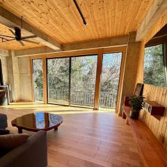 TATEYA VACATION Cozy quiet home by the creek