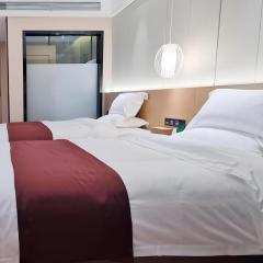 Gya Hotel Jurong England International