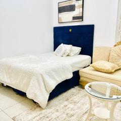 1bedroom hall