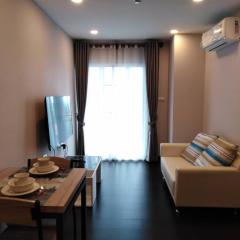 Spacious 1BR Apt with Great Location Near Nimman #A506