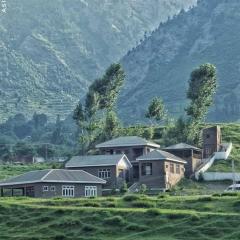 Forest Valley Cottages Kalam by Khan Familia
