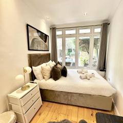 Elegant Room in Central London