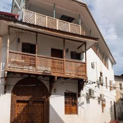 Khalifa Apartment