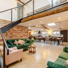 14 Bed in Berriew 90568