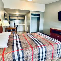Sunwestern Suites