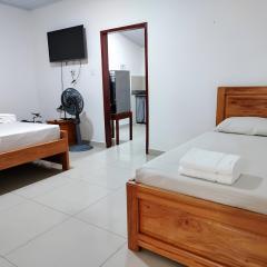 Kanaq Hotel Tours